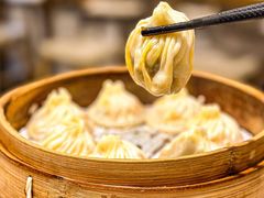 -馋三尺蟹粉小笼(人民广场店)