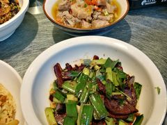 -老长沙湘菜馆(凤凰路店)