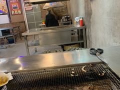 -马路牙子烧烤音乐酒馆(望京店)