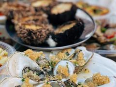 -三亚火车头万人海鲜广场