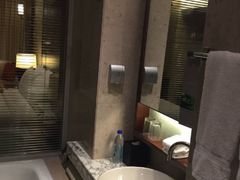 -上海龙之梦万丽酒店