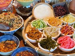 -包整·丝娃娃(一览甲秀楼风景店)