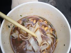 -覃肥叔桂林米粉(粮道街店)