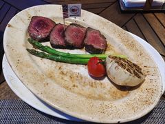 -MONICH牛排融合餐厅(和义大道购物中心店)