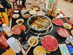 -邓莽子老火锅(中兴路总店)