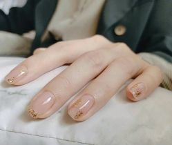 -EAST日式美甲美睫沙龙