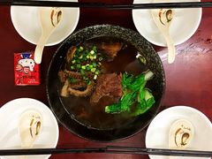 -尊品原汁牛肉面