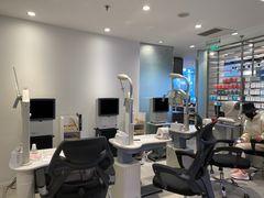 -JINS(上海宏伊国际广场店)