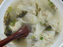 -三好食堂(煎饺·馄饨·肉饼米线·盛世广场店)