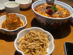 -庆春朴门(前滩太古里店)