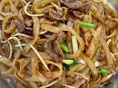 干炒牛河-牛一煲美食(江高店)