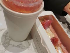-奈雪的茶(青岛卓悦里INTOWN店)