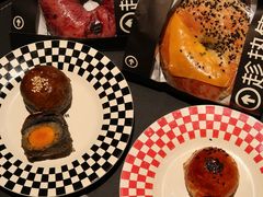 -HOT CRUSH趁热集合·现烤面包(环球港店)