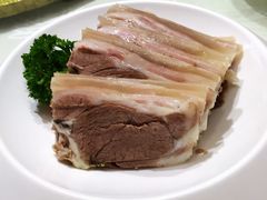 -侬佳蒸菜馆(听潮店)
