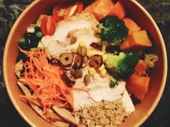 【脂肪终结者】鸡胸肉杏鲍菇沙拉-轻素Chic Salad·轻食(万松园店)