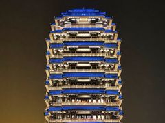 -淄博花灯齐彩城