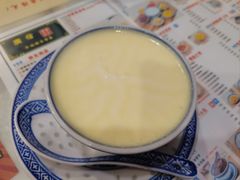-广信牛奶甜品世家(台东店)