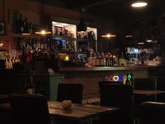 -SISTERS BAR RESTAURANT川意酒馆(嘉善老市H楼店)