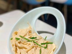 葱油山水腐竹-八道本地特色菜馆(大鹏古城店)
