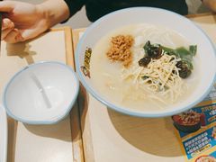 -灵芝妹子海鲜米线(凯德和平广场店)