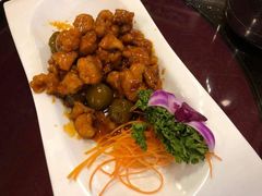梅子鸡-砖窑古早味怀旧餐厅