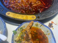 -爱你您·自家鱼塘·活水喷泉鱼火锅(八里店)