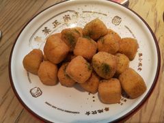 海苔豆腐一口酥-粤集·手工粤菜(皇庭广场店)