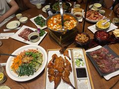 -老滇山寨•云南特色菜•地方菜•民族风情歌舞表演(金碧店)