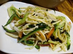 -万和春排骨砂锅米饭(湖北路店)