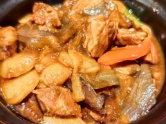 地三鲜牛腩煲-有璟阁港式餐厅(国贸商城店)