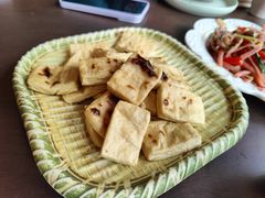 干炸包浆豆腐-缘生态云南菜·野生菌庭院餐厅(华侨城店)