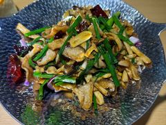 -关东小磨东北菜(上海长风大悦城店)
