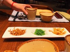 -石梅湾威斯汀度假酒店-品味餐厅·川湘菜·海鲜风味火锅·手工面食·万州烤鱼·口味牛蛙·小龙虾