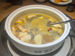 -菌彩云南野生菌火锅(万达广场店)