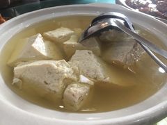 -石磨豆花家常菜·牦牛排土火锅