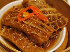 -香港百合居(LCM置汇旭辉广场店)