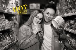 -雪中彩影婚纱摄影·微光艺术中心