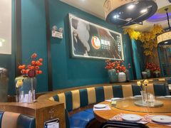 -黄泥岗·地道湖北菜(奥特莱斯店)