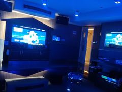 -唯爱KTV聚会餐厅(仙林东城汇店)