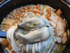 -灵芝妹子海鲜米线(香炉礁山姆店)