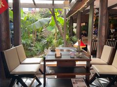 -菌自由丨野生菌火锅特色庭院餐厅(丽江古城店)