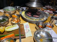 -姜虎东白丁烤肉(恒隆广场店)
