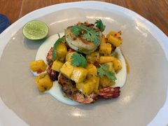 -ROAST coffee & eatery