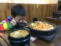 -小公洞韩式豆腐村&Q饮品铺