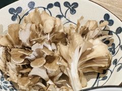 舞茸菌-巴奴毛肚火锅概念餐厅