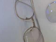 -爱视眸Eyeblling眼镜·依视路·蔡司镜片折扣店(百联南方商城购物中心)