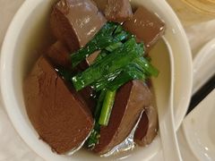-御满江海鲜酒家(洛溪新城店)