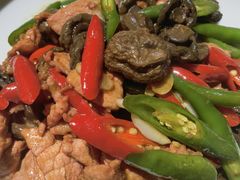 -伊带伊路新疆美食府(呼家楼店)