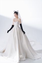 -MANLI BRIDAL婚纱