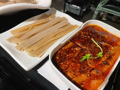 麻辣牛肉-锅说大脸毛肚重庆老火锅(佐阾店)